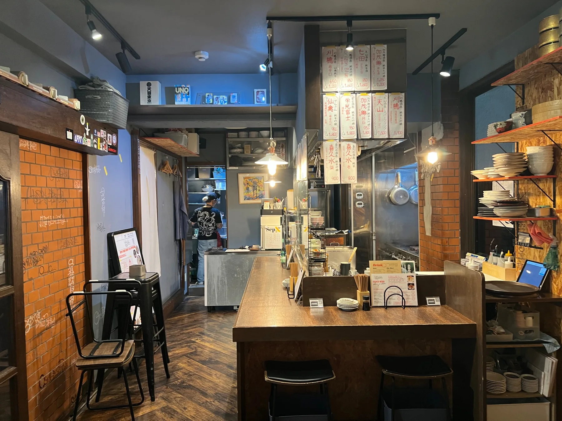 魚屋酒場フィッシャーの店内・別の角度 1